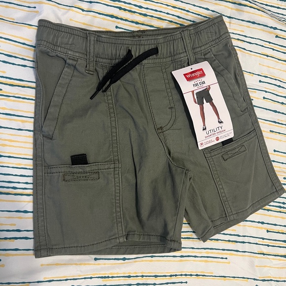 Wrangler utility boys shorts - Picture 1 of 2